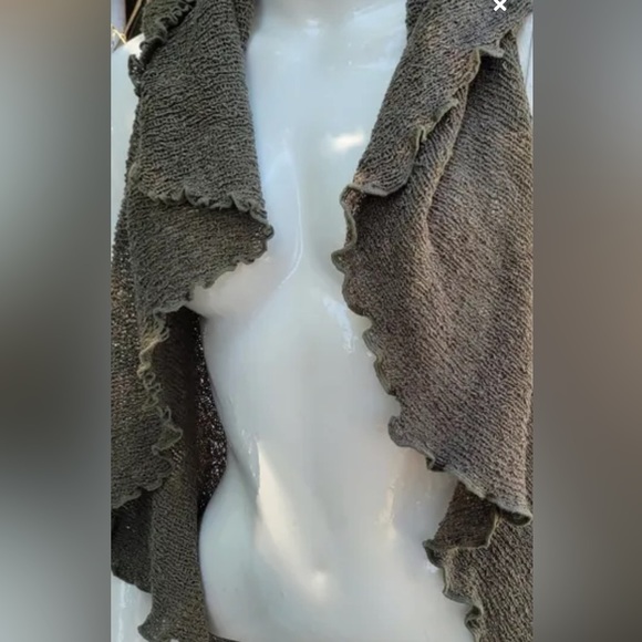 EQUINOXE boho sweater vest shawl, hi-low, rayon - Picture 4 of 7